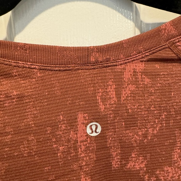 Lululemon Brown Pink Long Sleeve Swiftly Size 12 - Picture 5 of 9